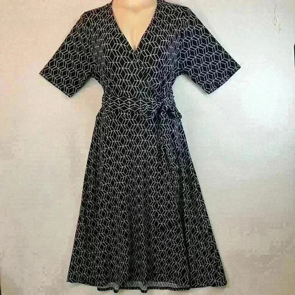 41 Hawthorn Dress Navy Women’s 1X Faux Wrap Midi Geometric Design - Picture 1 of 9